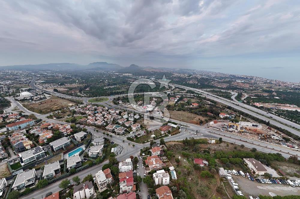 Kahramandere Bankacılar Sitesi Satılık 5+1 Bahçeli Villa