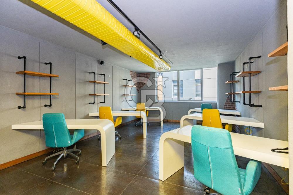Safa Plazada Satılık Lüks Ofis