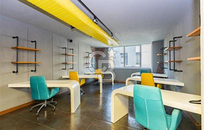 Safa Plazada Satılık Lüks Ofis