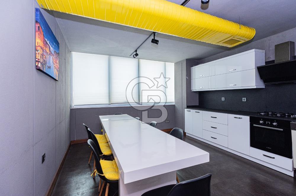 Safa Plazada Satılık Lüks Ofis