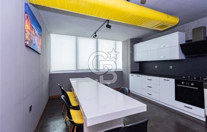 Safa Plazada Satılık Lüks Ofis