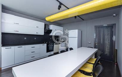 Safa Plazada Satılık Lüks Ofis