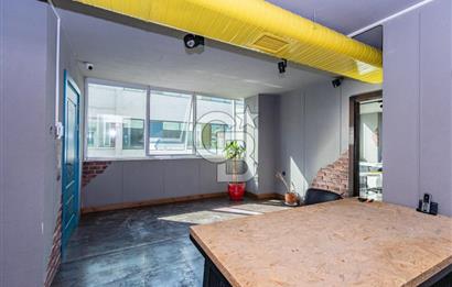 Safa Plazada Satılık Lüks Ofis
