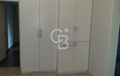 Gaziosmanpaşa Yamaçevler Sitesi'nde Teraslı Manzaralı 3,5+1 Kiralık Daire