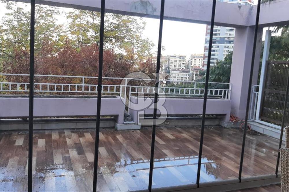 Gaziosmanpaşa Yamaçevler Sitesi'nde Teraslı Manzaralı 3,5+1 Kiralık Daire