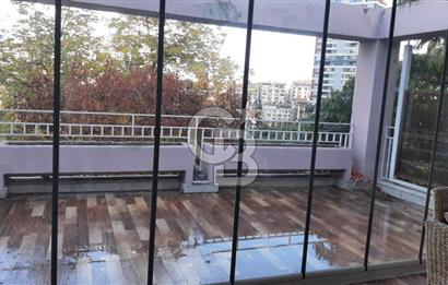 Gaziosmanpaşa Yamaçevler Sitesi'nde Teraslı Manzaralı 3,5+1 Kiralık Daire