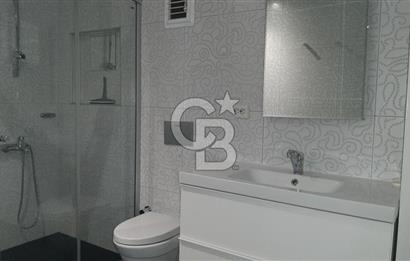 Gaziosmanpaşa Yamaçevler Sitesi'nde Teraslı Manzaralı 3,5+1 Kiralık Daire