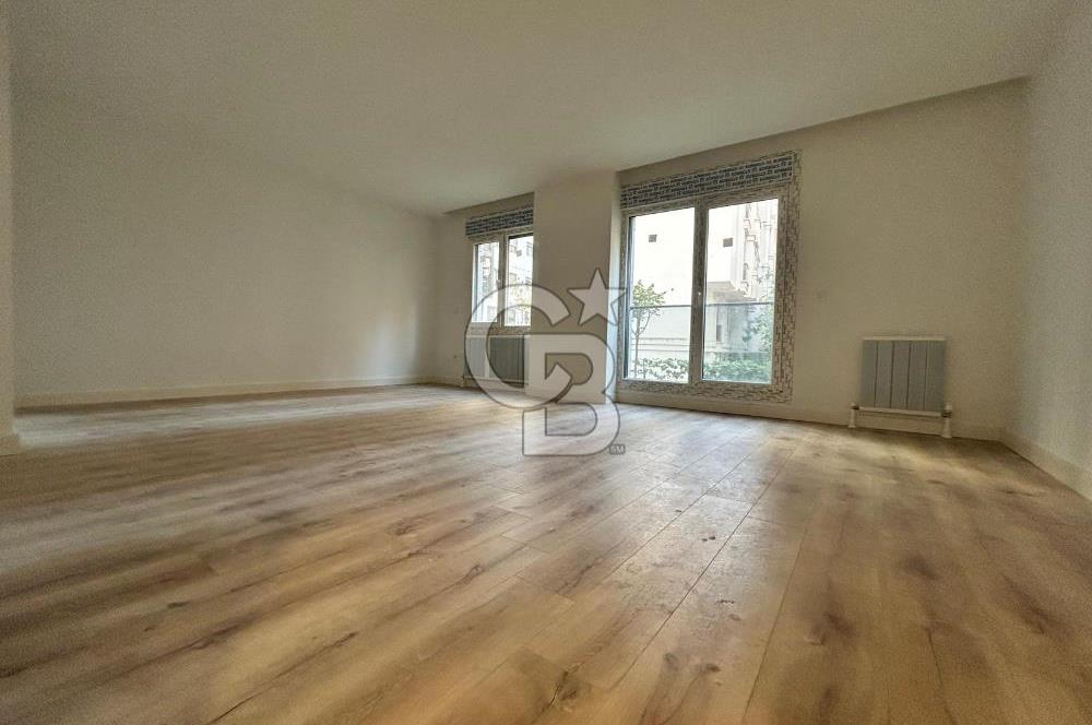 Bağdat'a 2. paralel'de yepyeni site içinde 73 net 2+1