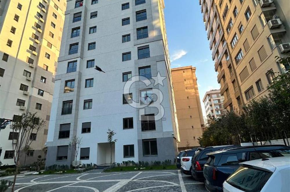 Bağdat'a 2. paralel'de yepyeni site içinde 73 net 2+1