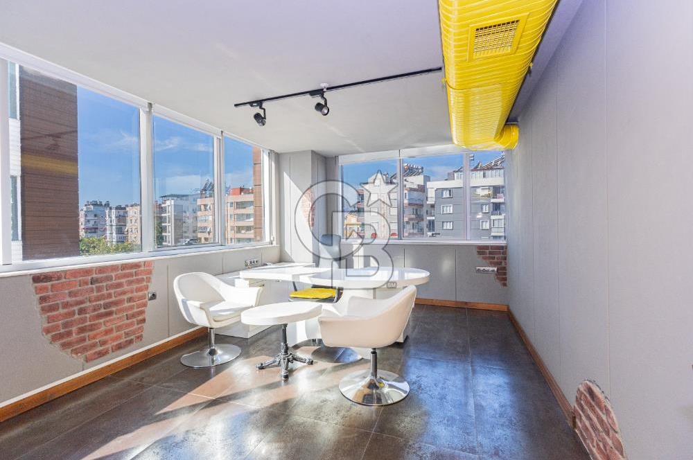 Safa Plazada Satılık Lüks Ofis