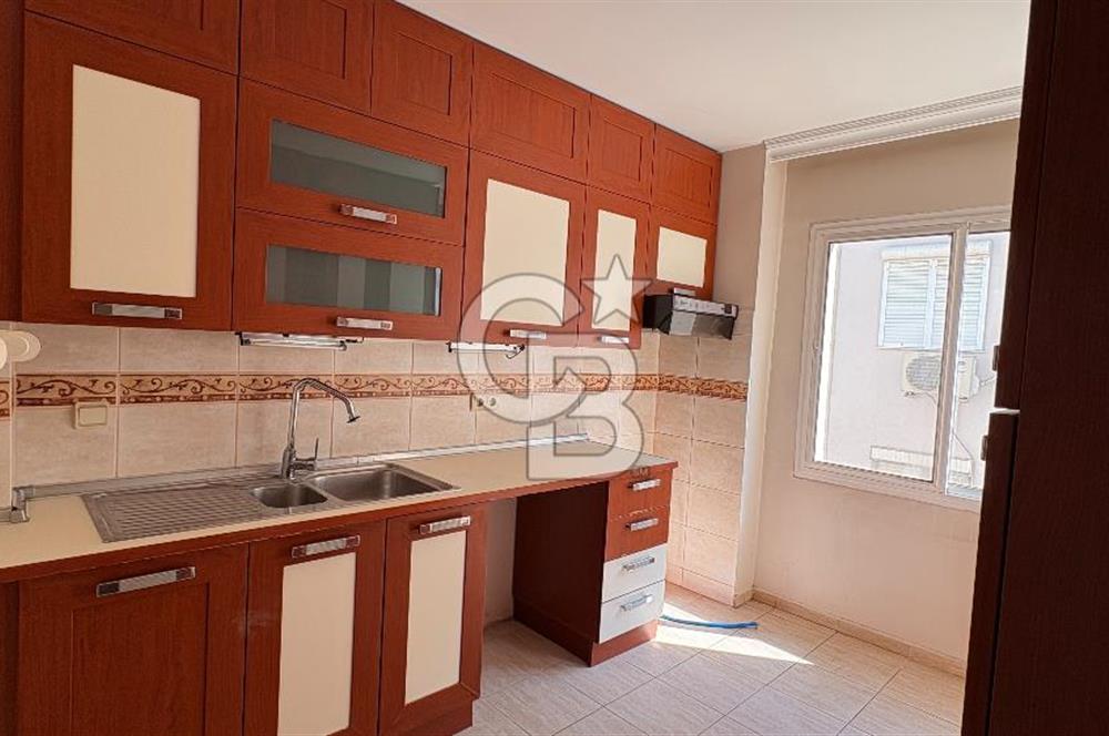 Küçükyalı Cadde Üzeri 4+1 Kiralık Daire