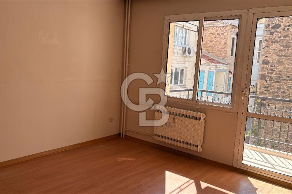 Küçükyalı Cadde Üzeri 4+1 Kiralık Daire