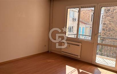 Küçükyalı Cadde Üzeri 4+1 Kiralık Daire