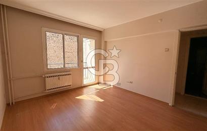 Küçükyalı Cadde Üzeri 4+1 Kiralık Daire