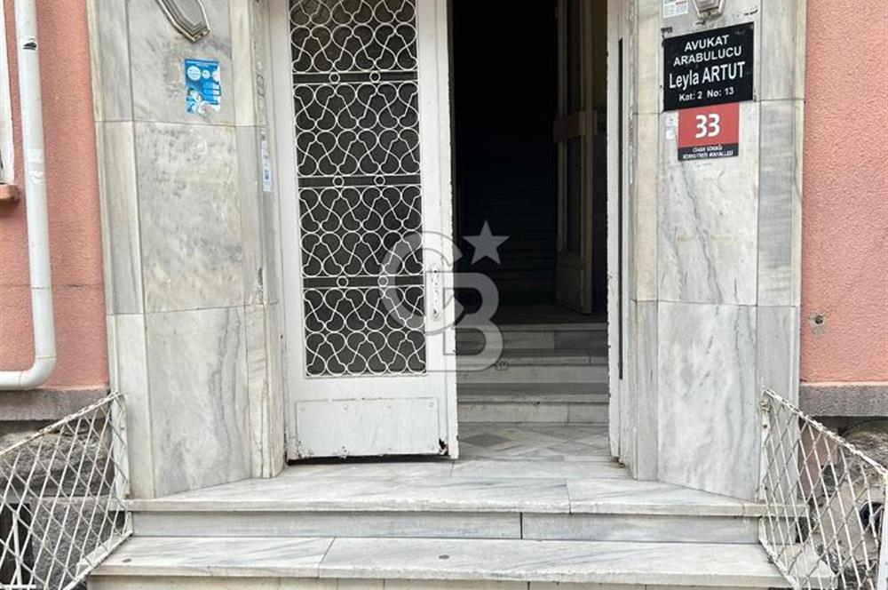 MERKEZİ KONUM 1,5 +1 YAPILI ARSA PAYI YÜKSEK OTOPARKLI DAİRE