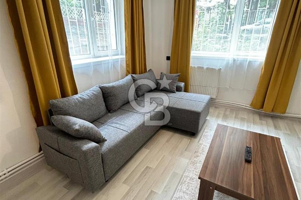 MERKEZİ KONUM 1,5 +1 YAPILI ARSA PAYI YÜKSEK OTOPARKLI DAİRE