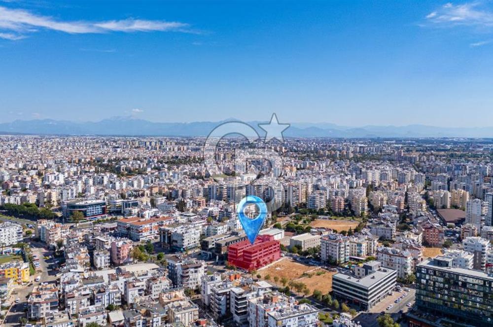 Safa Plazada Satılık Lüks Ofis