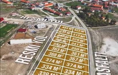 küllücede satılık 363 m2 imarlı arsa