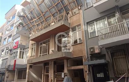 Karşıyaka Donanmacı Mahallesi'nde Projeden Satılık 2+1 Daire