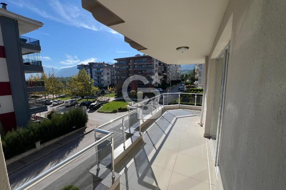 Gerzele Mah. Harika Konumda 3+1 225 M² Kiralık Daire