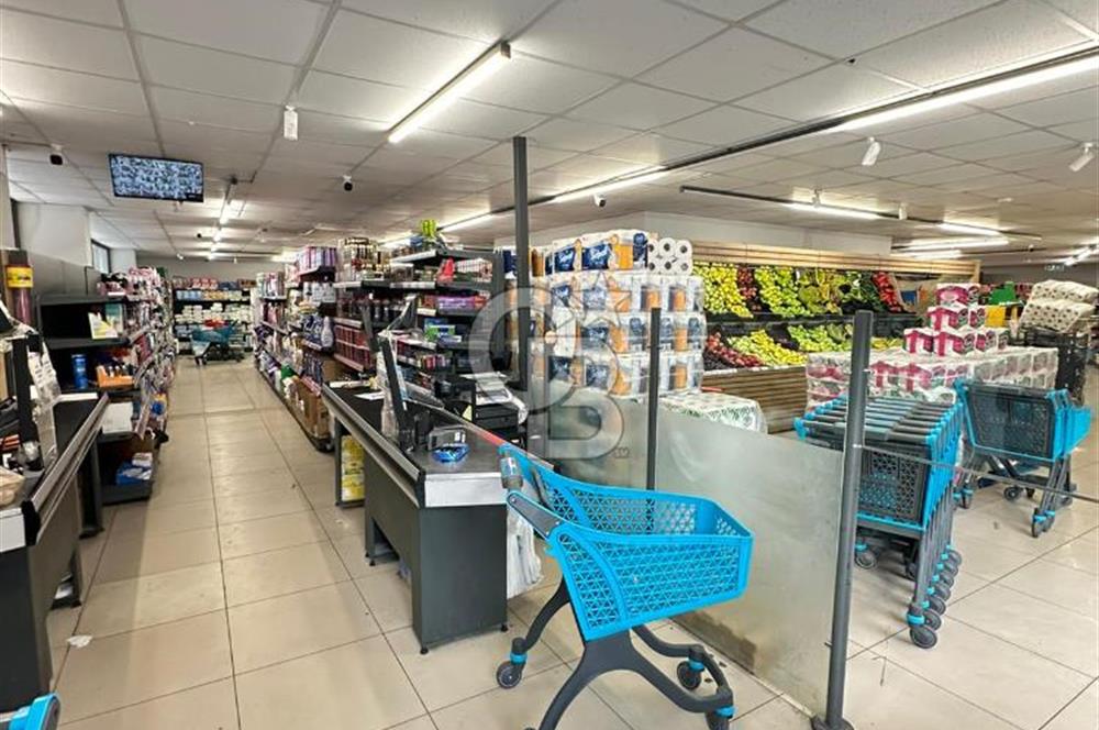 ATAŞEHİR KAYIŞDAĞI'NDA 1050m2 KURUMSAL KİRACILI KUPON DÜKKAN