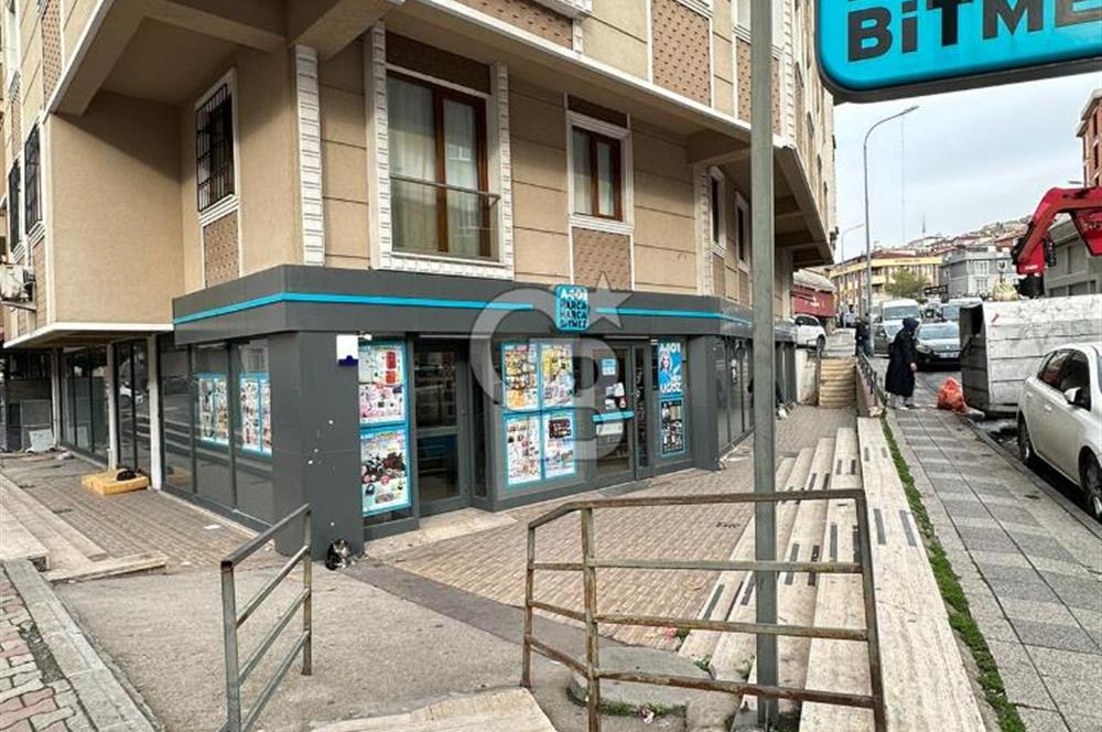 ATAŞEHİR KAYIŞDAĞI'NDA 1050m2 KURUMSAL KİRACILI KUPON DÜKKAN