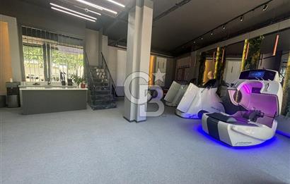 Salihli'de Cadde Üzerinde Satılık 250 m2 Köşe Dükkan