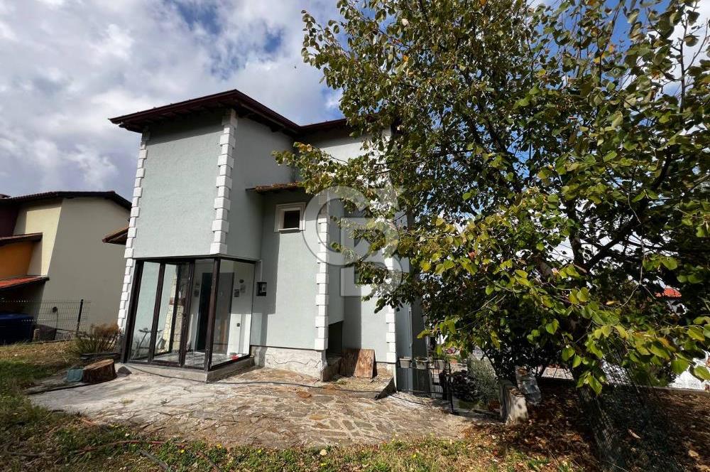 YUKARIKIZILCA DA MASRAFSIZ TERASLI DOĞALGAZLI SATILIK VİLLA 