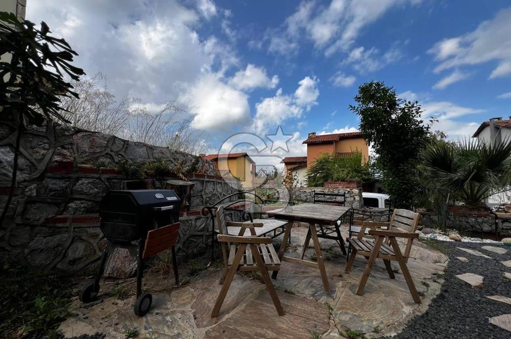 YUKARIKIZILCA DA MASRAFSIZ TERASLI DOĞALGAZLI SATILIK VİLLA 