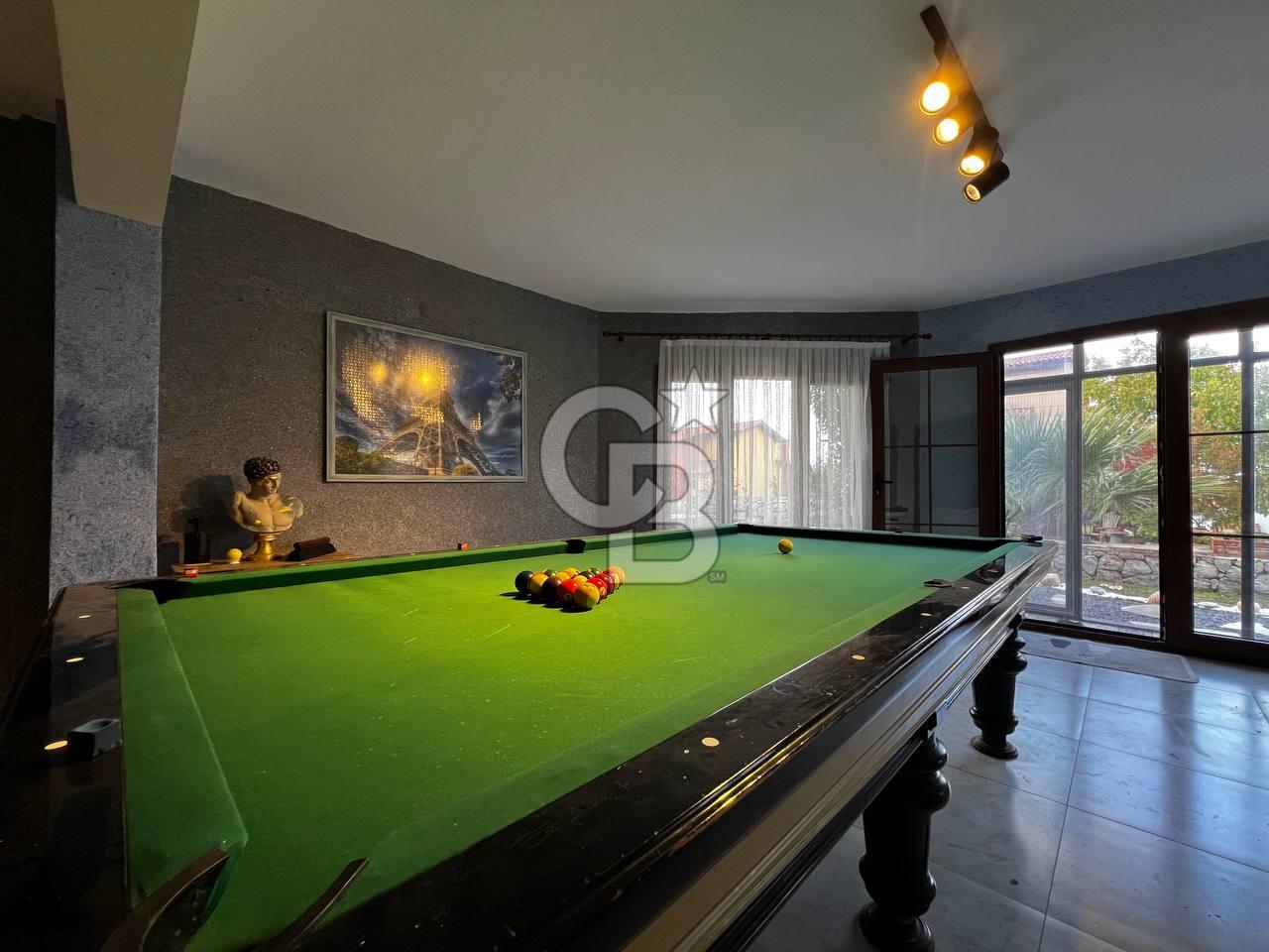 YUKARIKIZILCA DA MASRAFSIZ TERASLI DOĞALGAZLI SATILIK VİLLA 