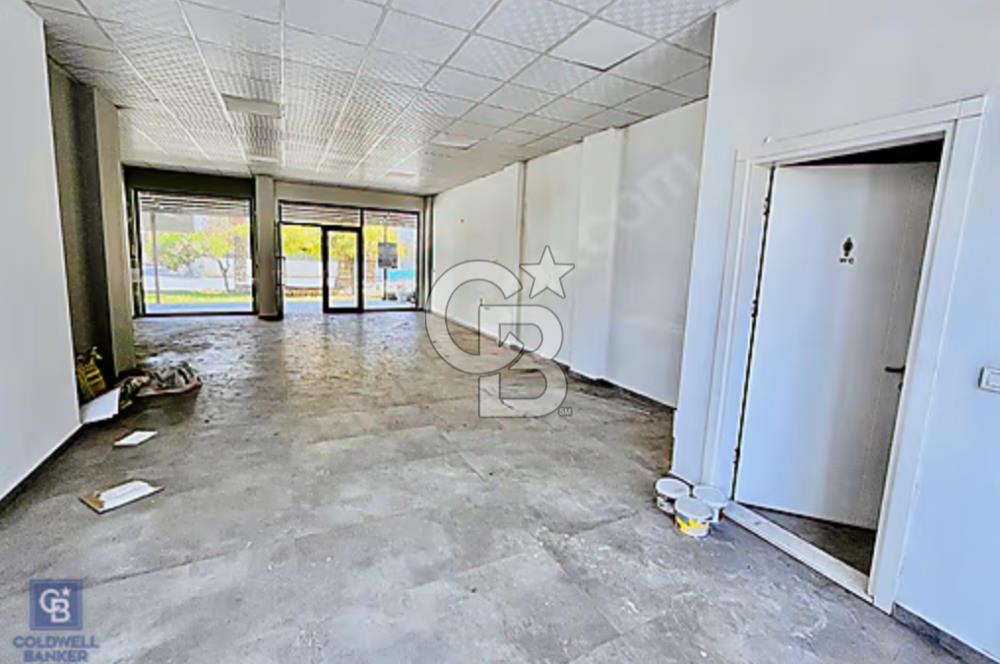 Muğla Milas İşlek Caddede İki Taraftan Yola Cepheli Geniş Dükkan