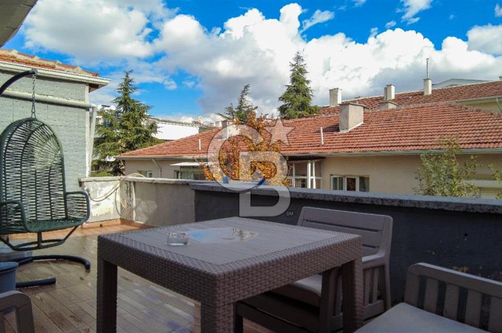 EMEK MAHALLESİNDE 2+1 ŞIK TERASLI ÇATI KATI SATILIK DAİRE 