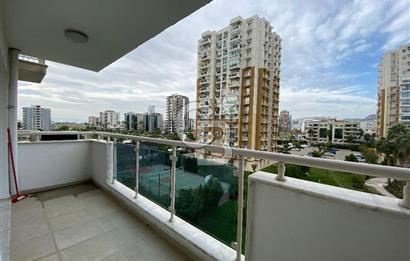 Mavişehir Emlak Konut Sitesi nde Havuz Cepheli Kiralık 3+1 Daire