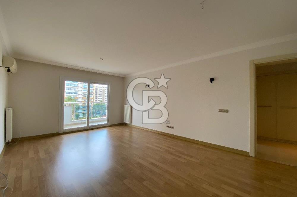 Mavişehir Emlak Konut Sitesi nde Havuz Cepheli Kiralık 3+1 Daire