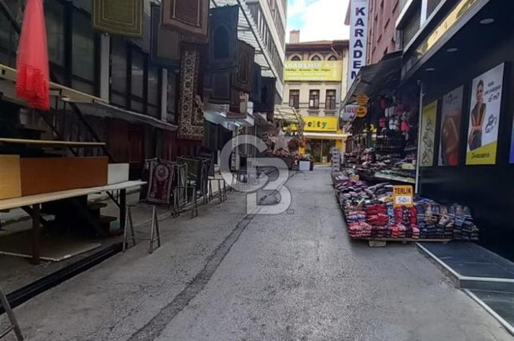 Ulus Konya Sokak Üzeri Satılık 3 Katlı Bina