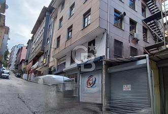 Ulus Konya Sokak Üzeri Satılık 3 Katlı Bina