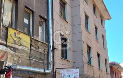 Ulus Konya Sokak Üzeri Satılık 3 Katlı Bina