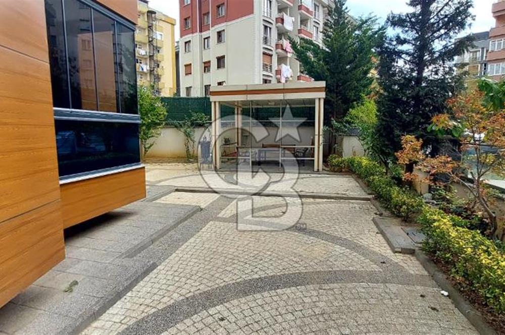 Kartal Petroliş Mah. Deniz manzaralı Lüx 3+1 Satılık