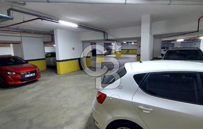 Kartal Petroliş Mah. Deniz manzaralı Lüx 3+1 Satılık