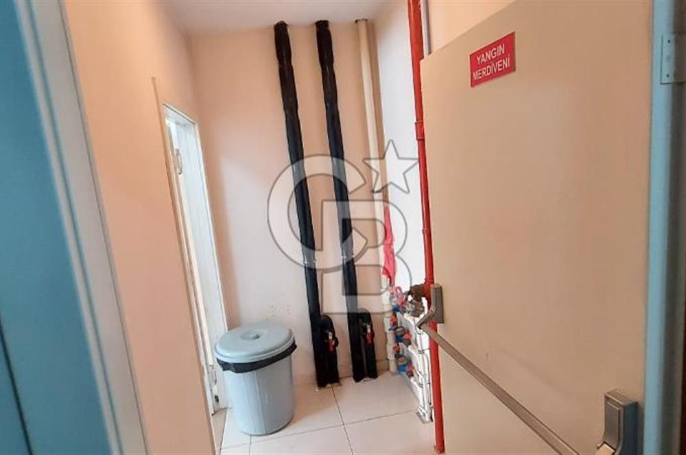 Kartal Petroliş Mah. Deniz manzaralı Lüx 3+1 Satılık