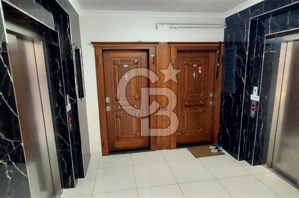 Kartal Petroliş Mah. Deniz manzaralı Lüx 3+1 Satılık