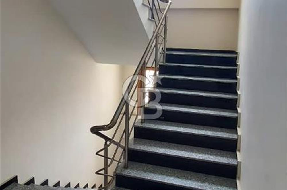 Kartal Petroliş Mah. Deniz manzaralı Lüx 3+1 Satılık