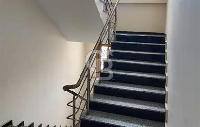 Kartal Petroliş Mah. Deniz manzaralı Lüx 3+1 Satılık