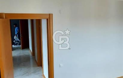 Kartal Petroliş Mah. Deniz manzaralı Lüx 3+1 Satılık