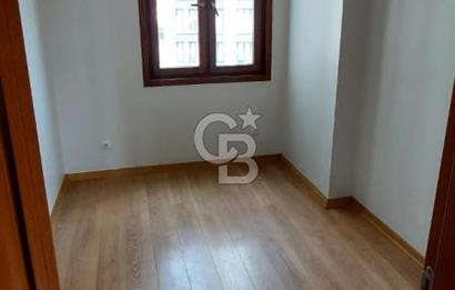 Kartal Petroliş Mah. Deniz manzaralı Lüx 3+1 Satılık