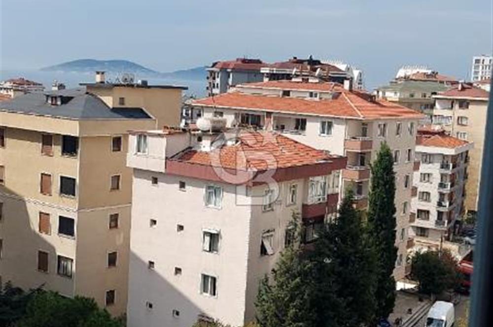 Kartal Petroliş Mah. Deniz manzaralı Lüx 3+1 Satılık