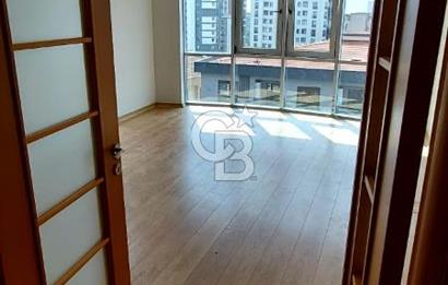 Kartal Petroliş Mah. Deniz manzaralı Lüx 3+1 Satılık