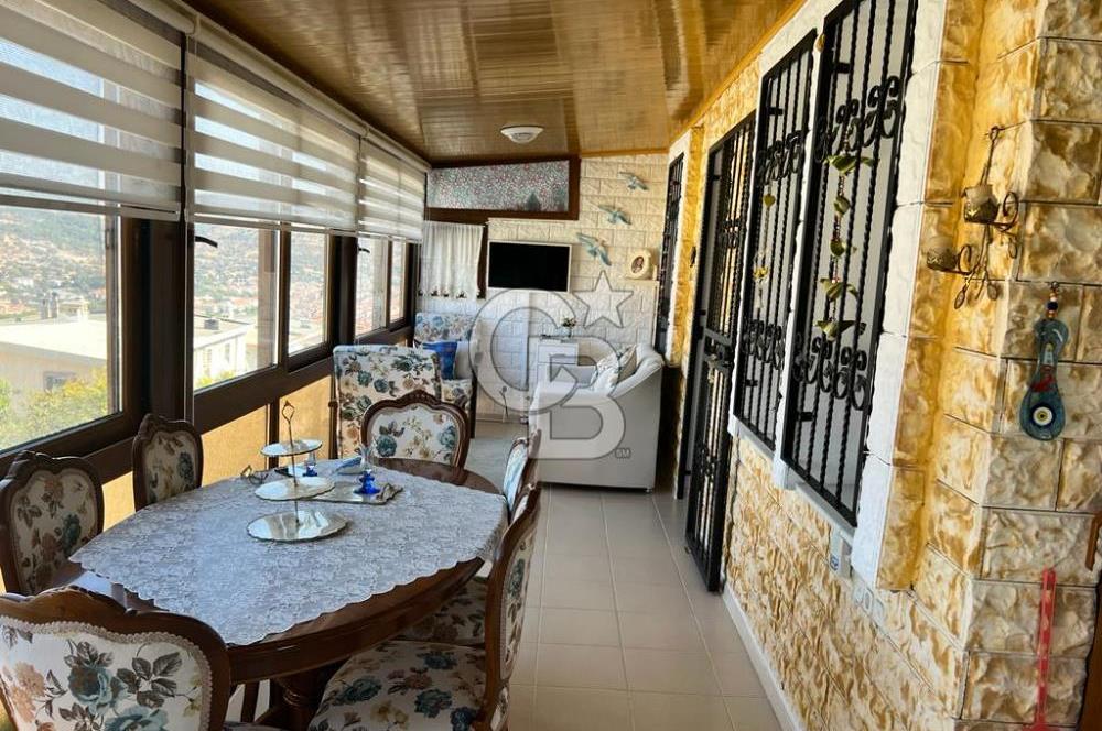 Foça Denizkentte Satılık Dubleks 4+1 Deniz Manzaralı Villa