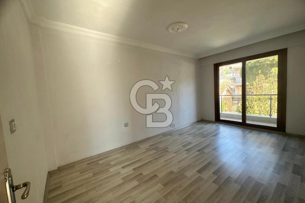 Foça Kazım Dirik Mahallesinde Kiralık 2+1 Açık Mutfak Daire