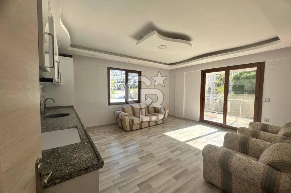 Foça Kazım Dirik Mahallesinde Kiralık 2+1 Açık Mutfak Daire